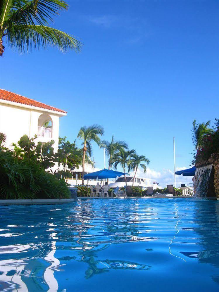 נסאו Paradise Harbour Club & Marina מראה חיצוני תמונה
