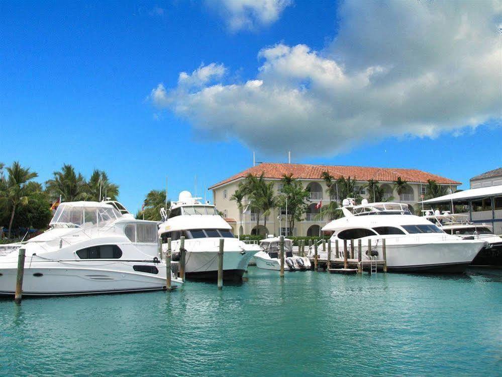 נסאו Paradise Harbour Club & Marina מראה חיצוני תמונה