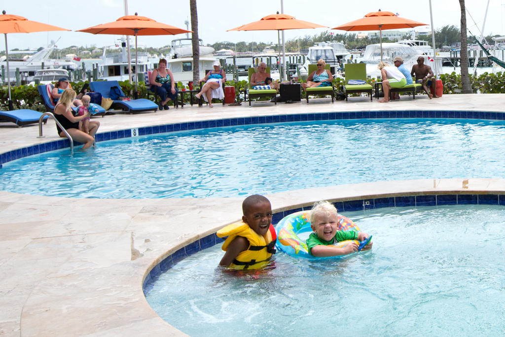 נסאו Paradise Harbour Club & Marina מראה חיצוני תמונה